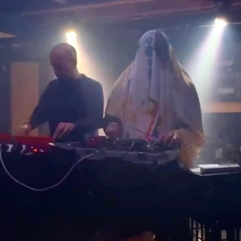 Tarp — Adelaide DJ