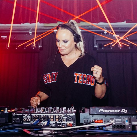 S4T — Adelaide DJ