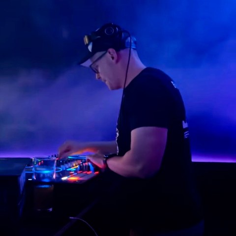 Brent — Adelaide DJ