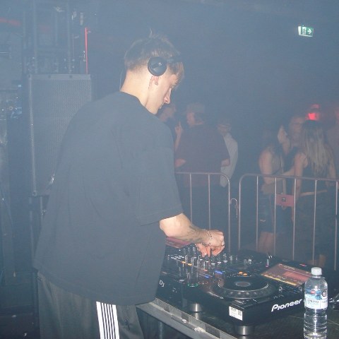Toze — Adelaide DJ