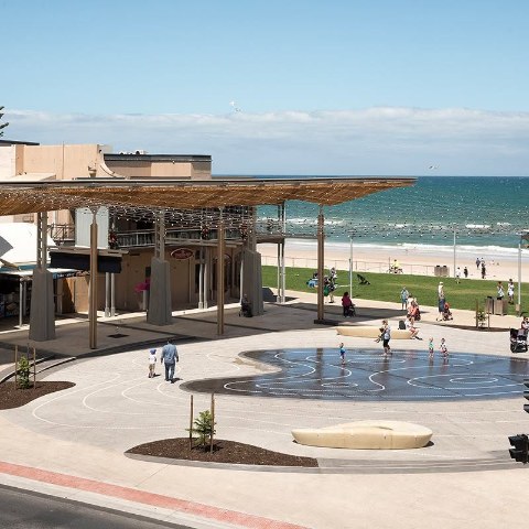 Henley Square